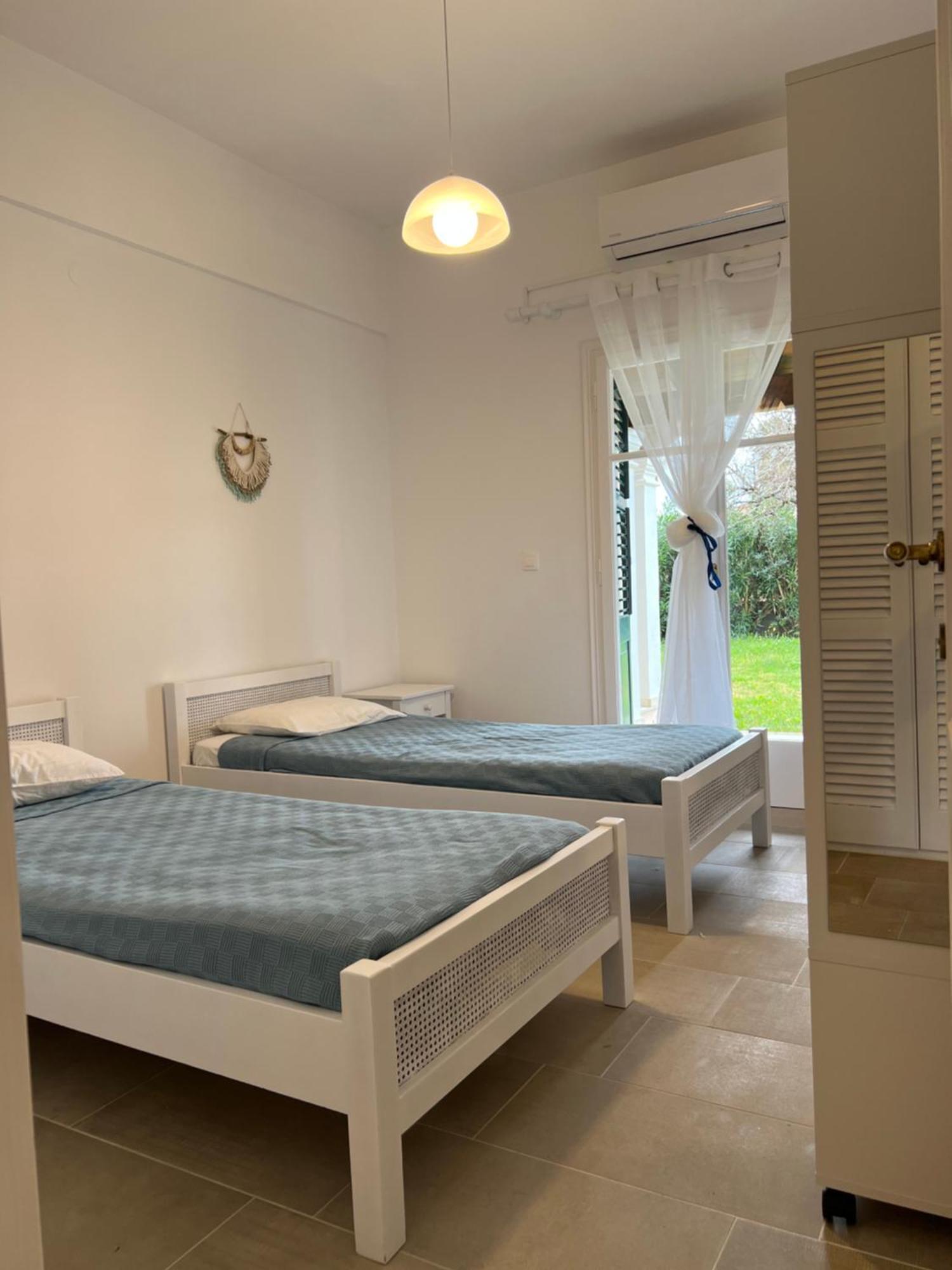 Sela'S Corfu Beach Home Агиос-Георгиос Экстерьер фото